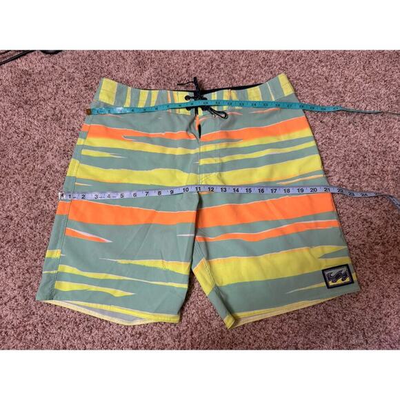 Billabong Men's Swim suit/Board shorts; size 31, 80's inspired - Picture 3 of 13